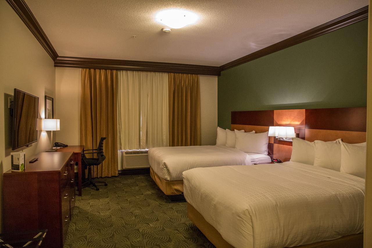 Chateau Nova Peace River Екстер'єр фото